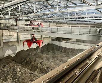 Reference Laufen am Neckar Märker Zement - manipulátor pro přepravu SRF